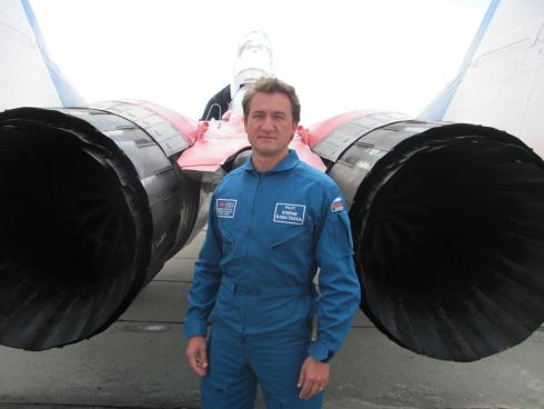Flight to the "Edge of Space" in MiG-29! July, 2012