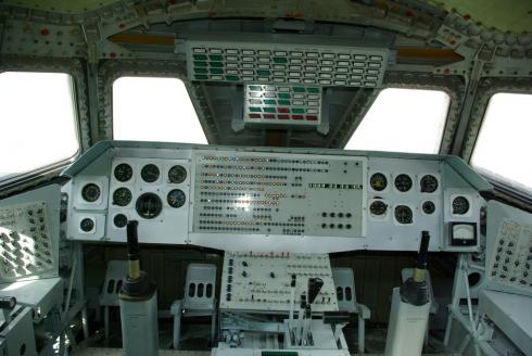space shuttle cockpit pictures. space shuttle cockpit.
